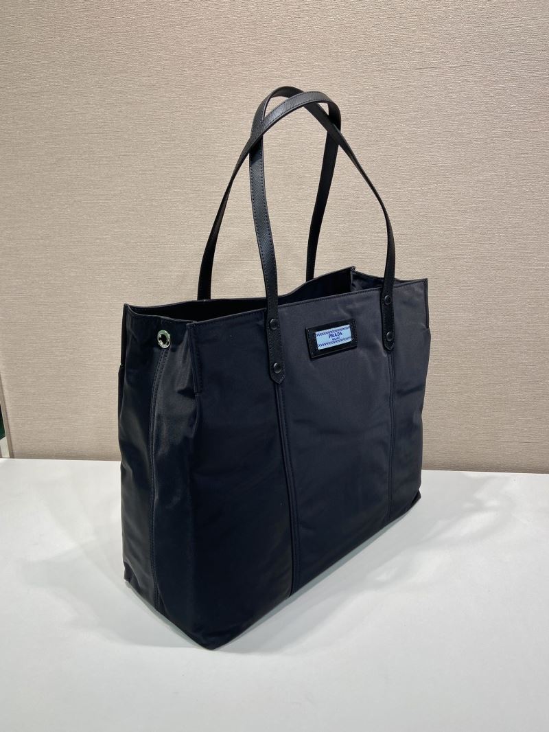 Pra*a tote bags